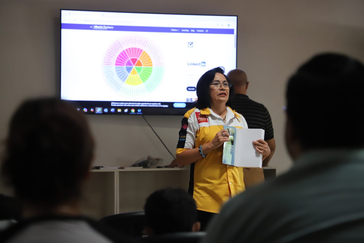Taller “No Estamos Solos” ofrece apoyo a padres de niños con discapacidad en Jesús María