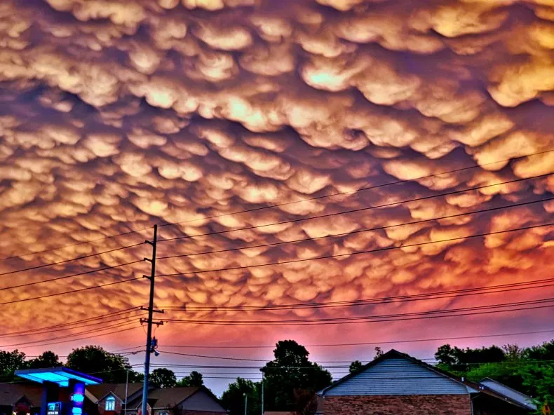 Nubes gigantes y anaranjadas sorprenden en Estados Unidos: &#8216;Parecen del fin del mundo&#8217;