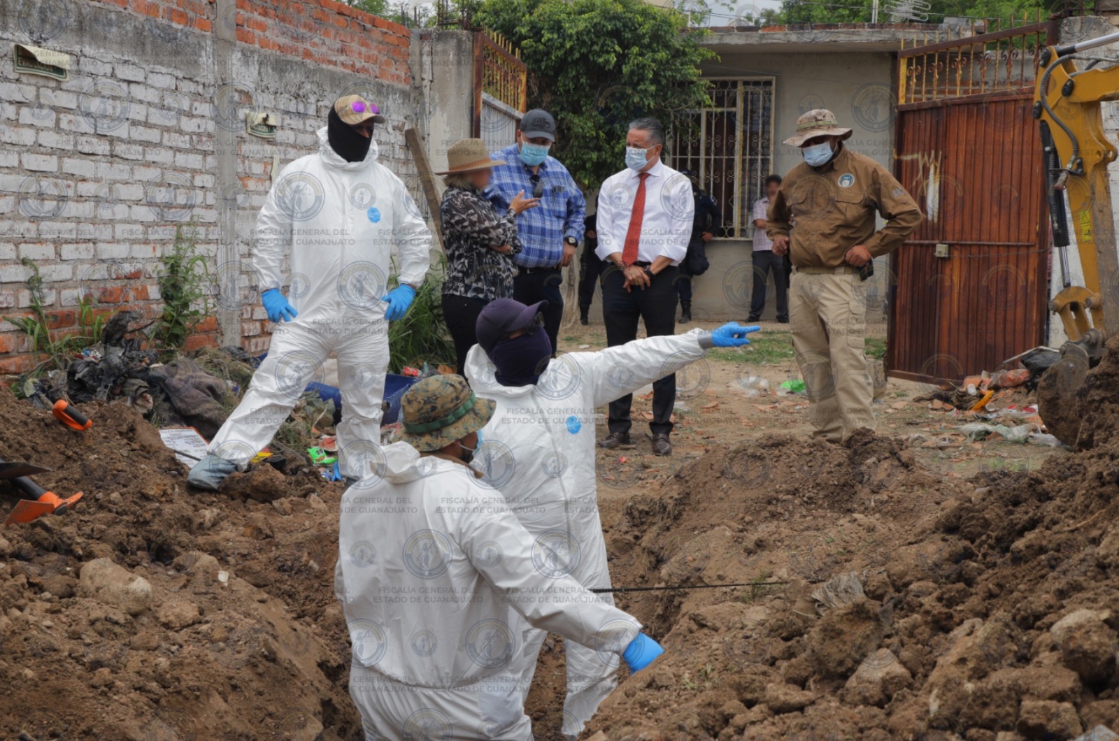 Fiscalía de Guanajuato ya identificó 15 de 32 cuerpos encontrados en la comunidad de Calera