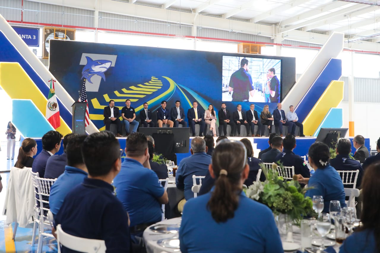Tenneco invierte 426.8 mdp y amplía operaciones automotrices en Aguascalientes