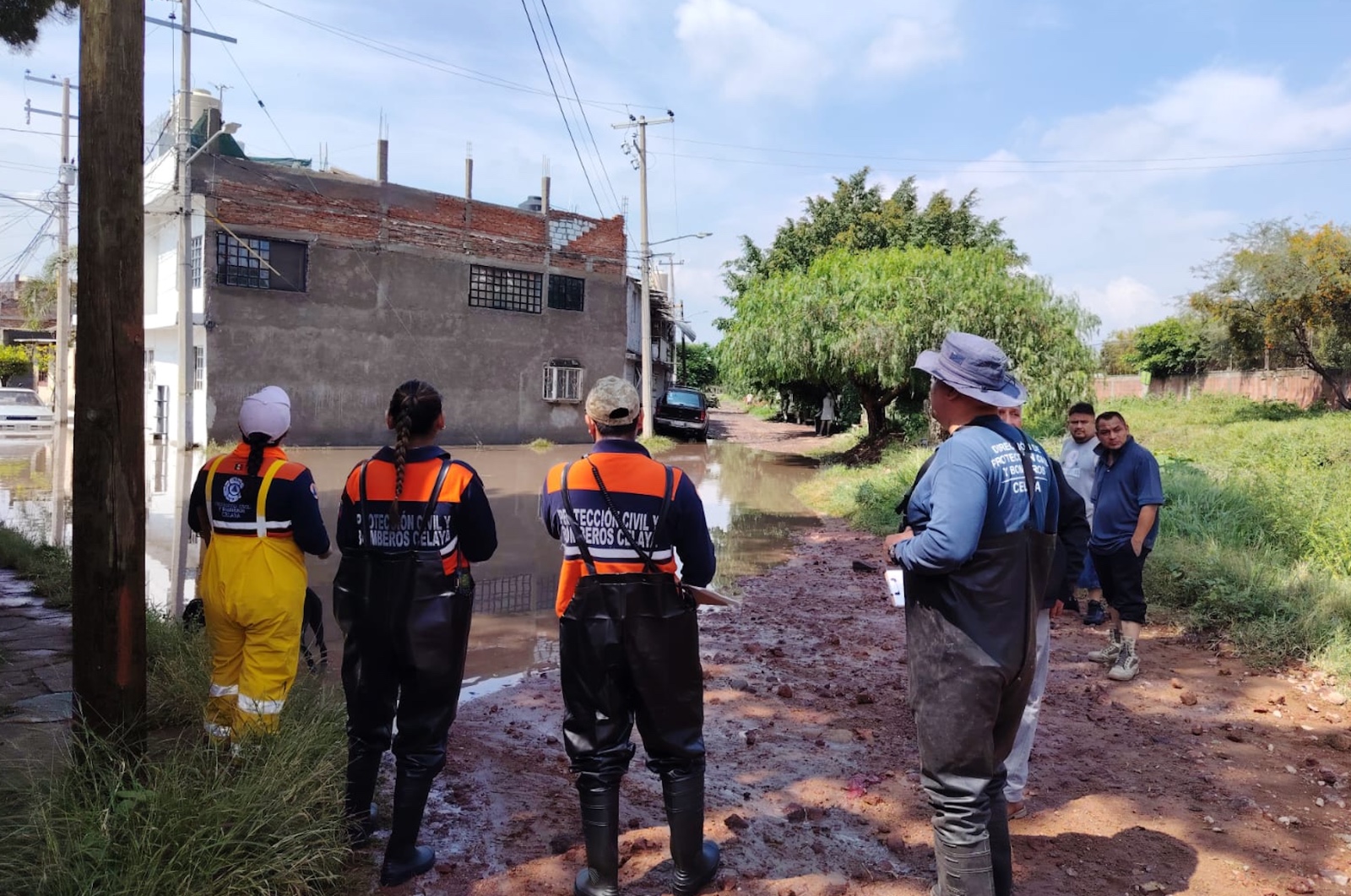 Evalúan daños en Celaya tras inundación que dejó 100 casas afectadas
