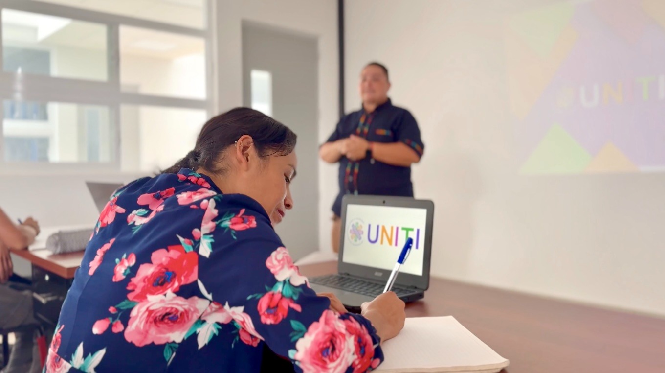 ¿Quieres estudiar con beca al 100%? UNITI abre inscripciones hasta el 29 de agosto