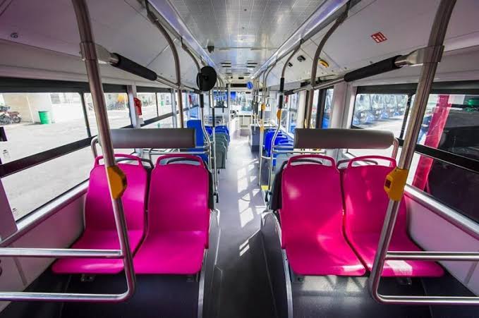 Proponen hacer ley los asientos preferentes en transporte de Durango