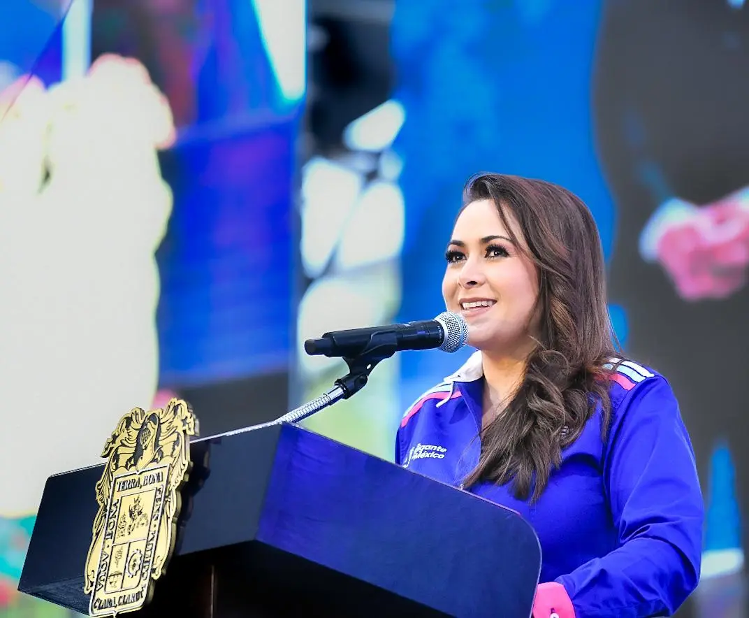 Solicita gobernadora 100 millones de pesos para el Hospital de la Mujer