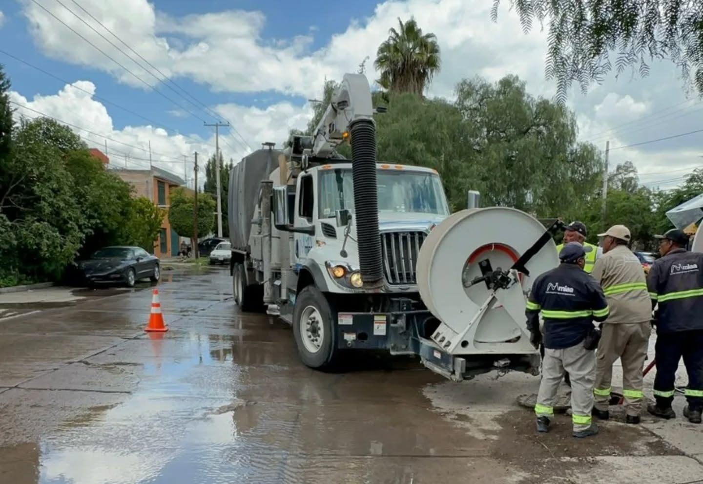 MIAA refuerza labores de desazolve en distintos puntos de la ciudad
