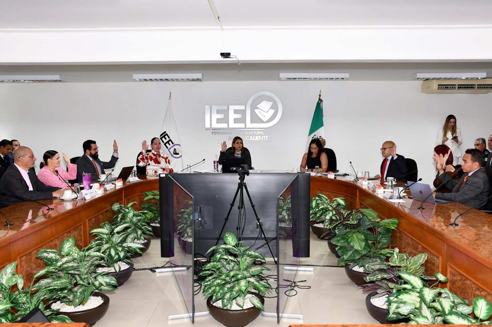 Alista IEE cambios en Consejerías; no se necesitará presupuesto adicional