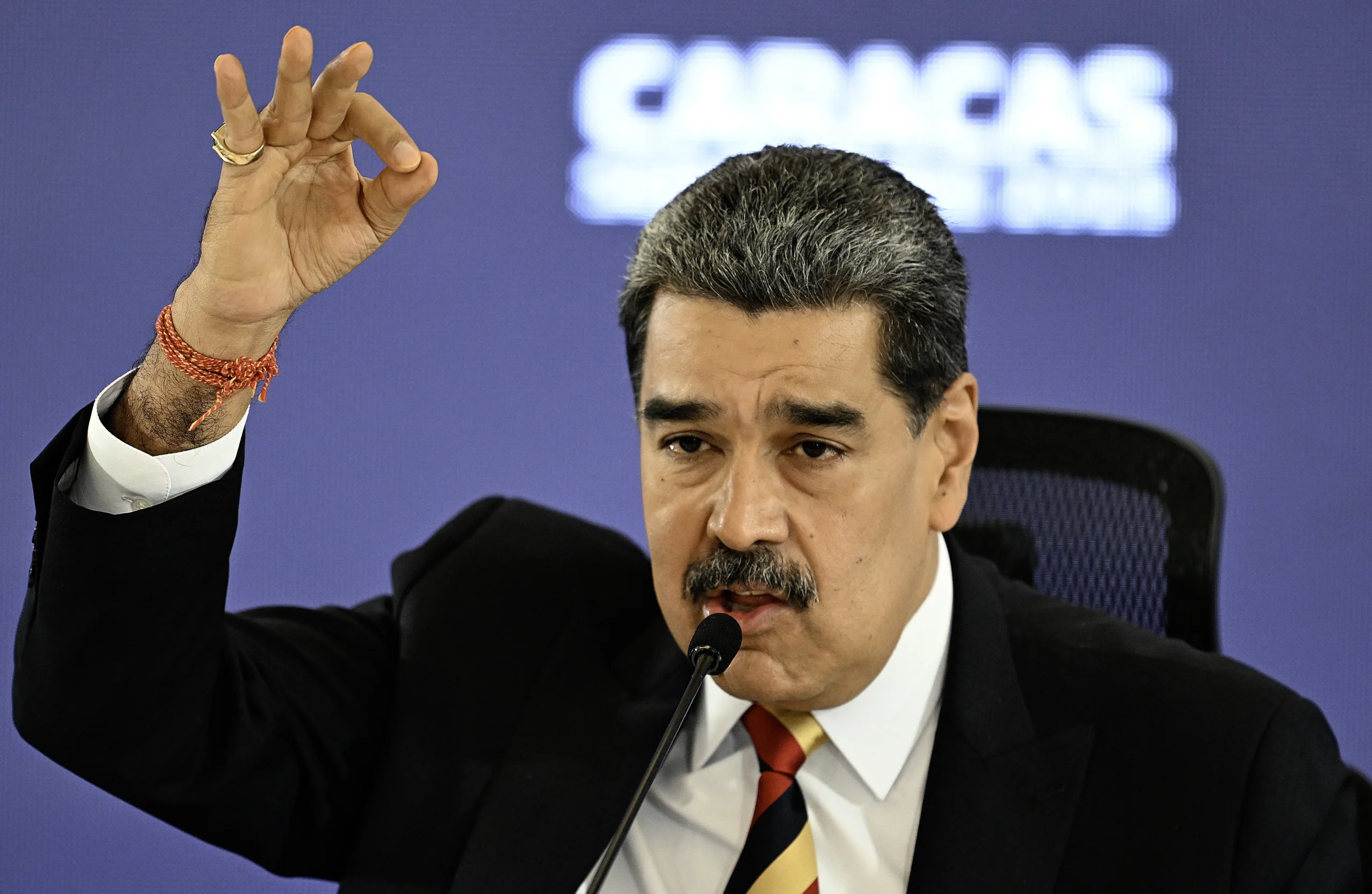 Tensión máxima: Estados Unidos destruye buque venezolano y Caracas acusa montaje con inteligencia artificial