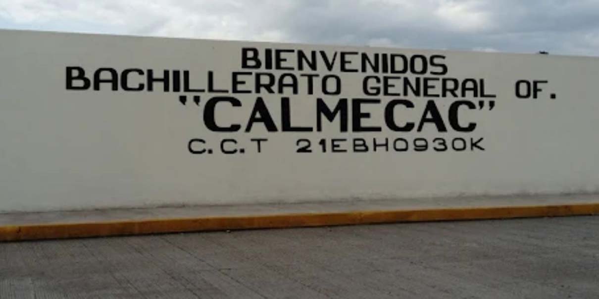 Padres y alumnos denuncian corrupción en la prepa “Calmécac” ante la SEP