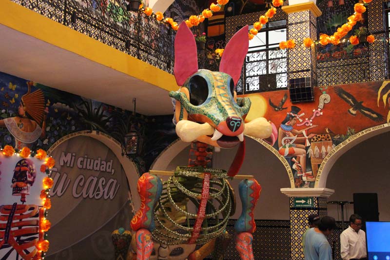 “Catrinia” en Atlixco ofrece arte, gastronomía y tradición del Día de Muertos