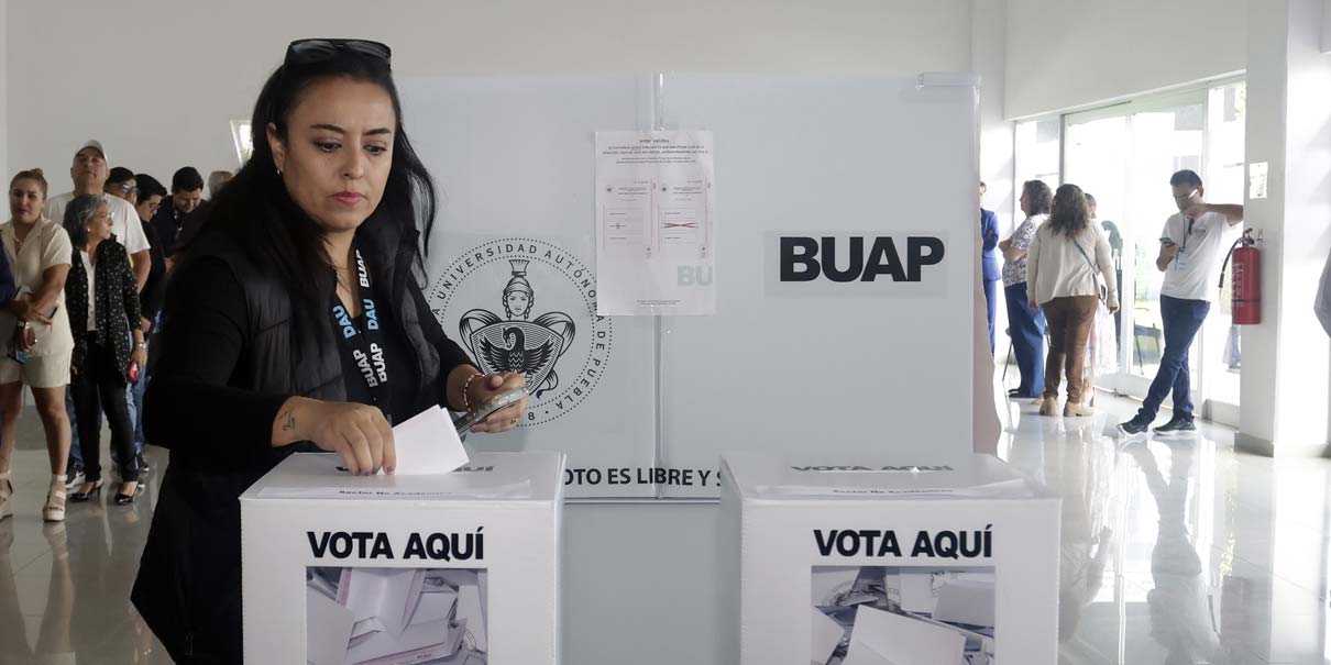 Elección de rector BUAP 2025-2029: alumnos y personal acuden a votar