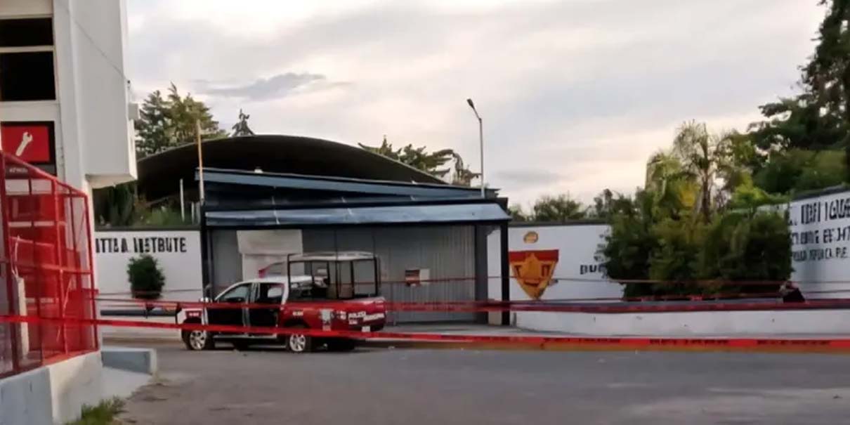 Policías atacados durante rondín en Tepeaca; un elemento pierde la vida