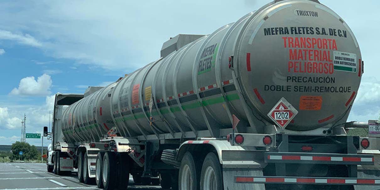 Puebla busca regular tránsito de pipas para evitar accidentes graves