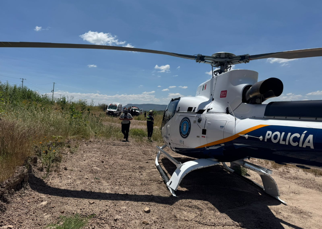Usan helicóptero estatal de ambulancia aérea tras accidente en Calvillo