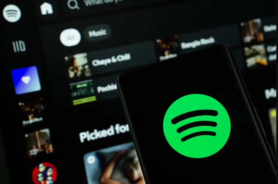 Spotify se enfrenta a la IA en la música: nuevas medidas buscan proteger a artistas y oyentes