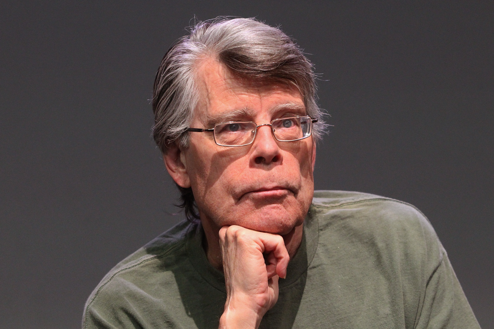 Stephen King denuncia la retirada de 87 de sus libros en Estados Unidos: aquí los detalles