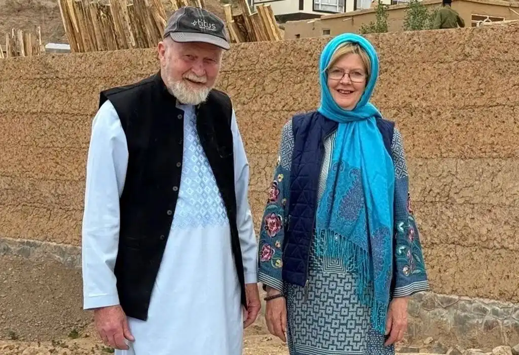 Matrimonio británico de 80 y 76 años es liberado por talibanes tras ocho meses de cautiverio: los detalles