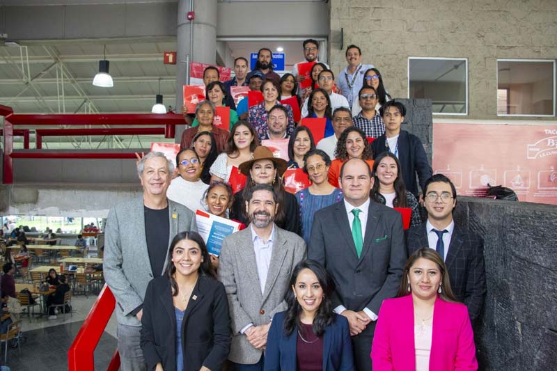 Ibero Puebla y VWFS fortalecen 54 microempresas con programa de capacitación