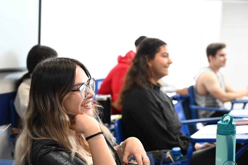 Lanzan convocatoria de becas para estudiantes universitarios en Aguascalientes