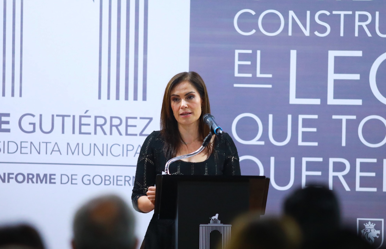 Seguridad y programas sociales: alcaldesa de León rinde primer informe