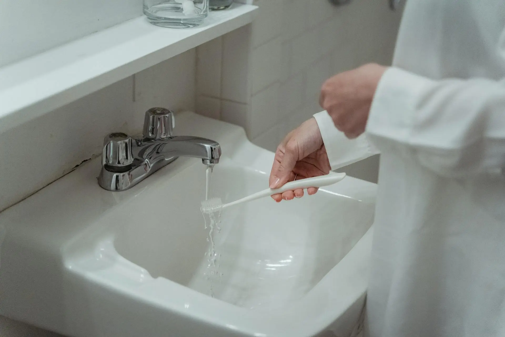 Dentistas llaman a evitar agua de la llave de Aguascalientes