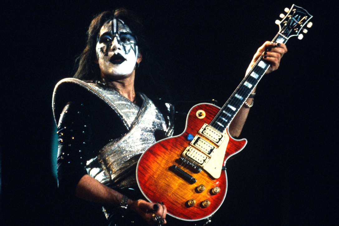 Esto se sabe sobre la causa del fallecimiento del guitarrista de Kiss, Ace Frehley