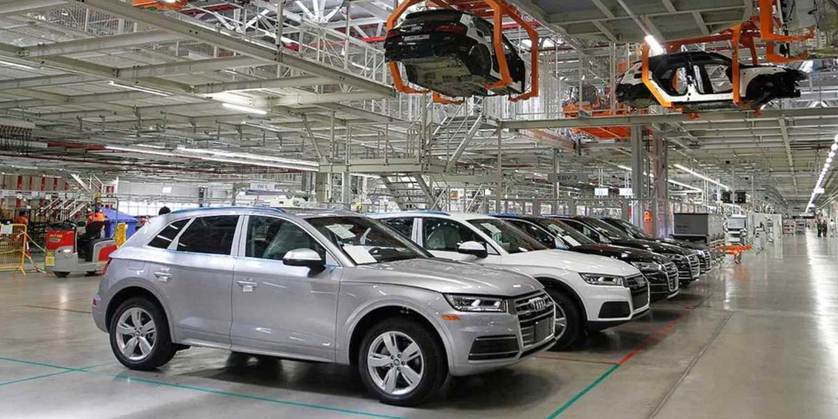 Audi México detiene operaciones en Puebla por crisis de bloqueos carreteros