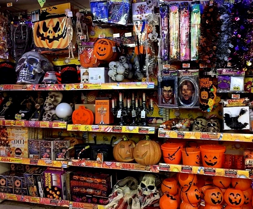 Comerciantes reportan una baja del 50% en ventas este Halloween
