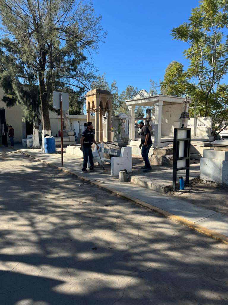Preparan operativo: Panteón de Oriente recibirá a miles en Día de Muertos