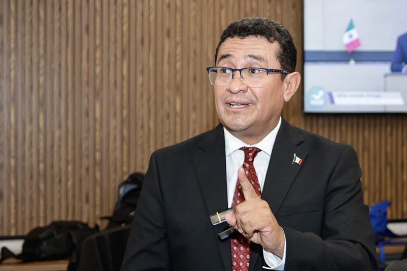 Castigo millonario en caso Accendo Banco, advertencia para todos los morenistas