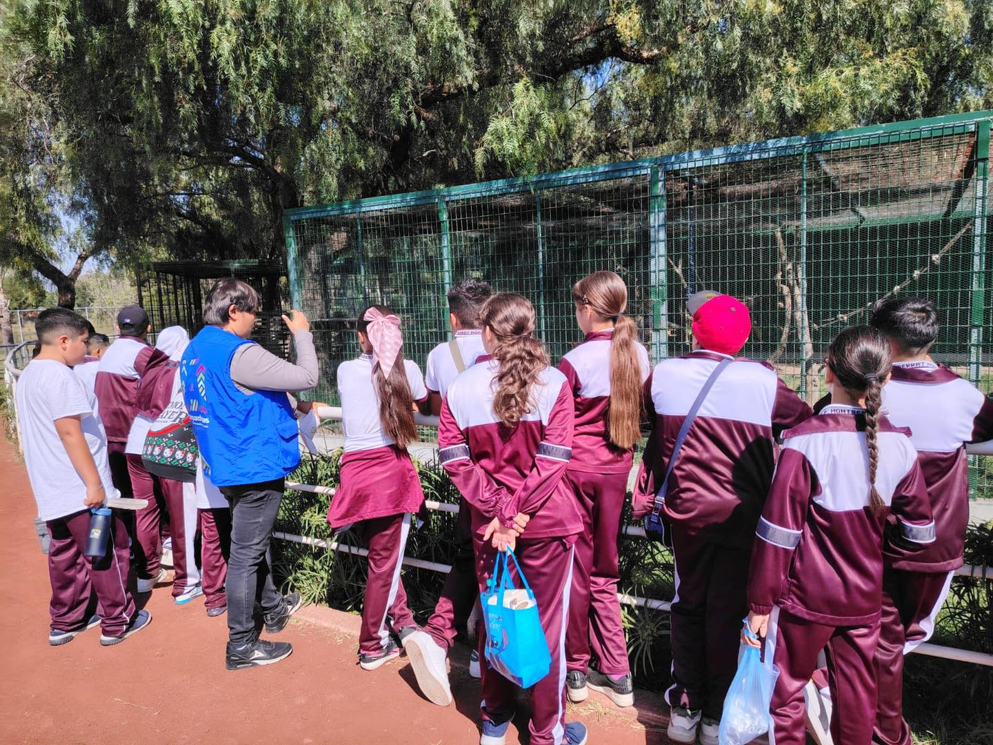 Conocen alumnos de primaria cómo preservar el ambiente, en el Parque Rodolfo Landeros