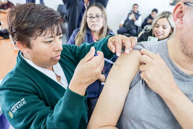 Inicia en Puebla campaña de vacunación contra Influenza, Covid-19 y Neumococo