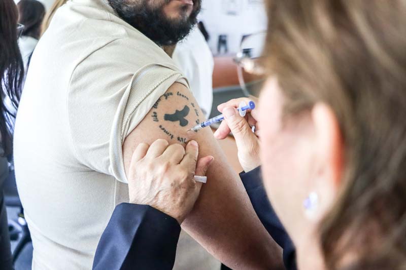 Inicia en Puebla campaña de vacunación contra Influenza, Covid-19 y Neumococo