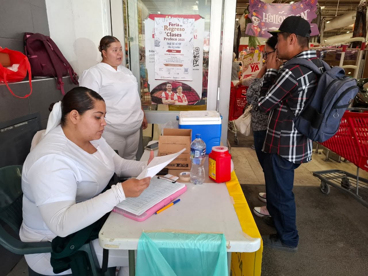 Inicia vacunación contra influenza, COVID-19 y neumococo en Durango