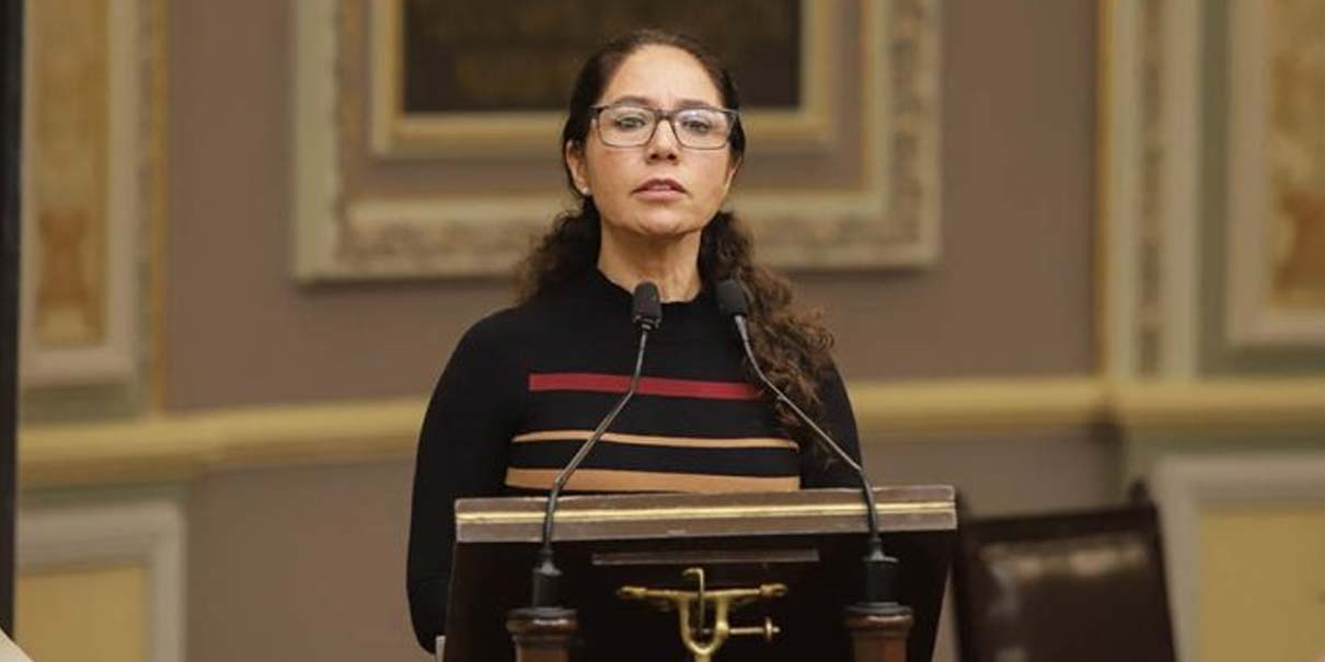 Francisco Serrano exige cárcel para Teresa Castro por el desfalco en Accendo Banco