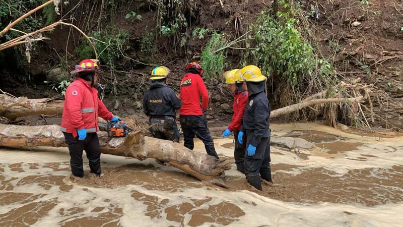 Hallan a otra víctima en Huauchinango; aumenta a 19 el saldo mortal por tormentas