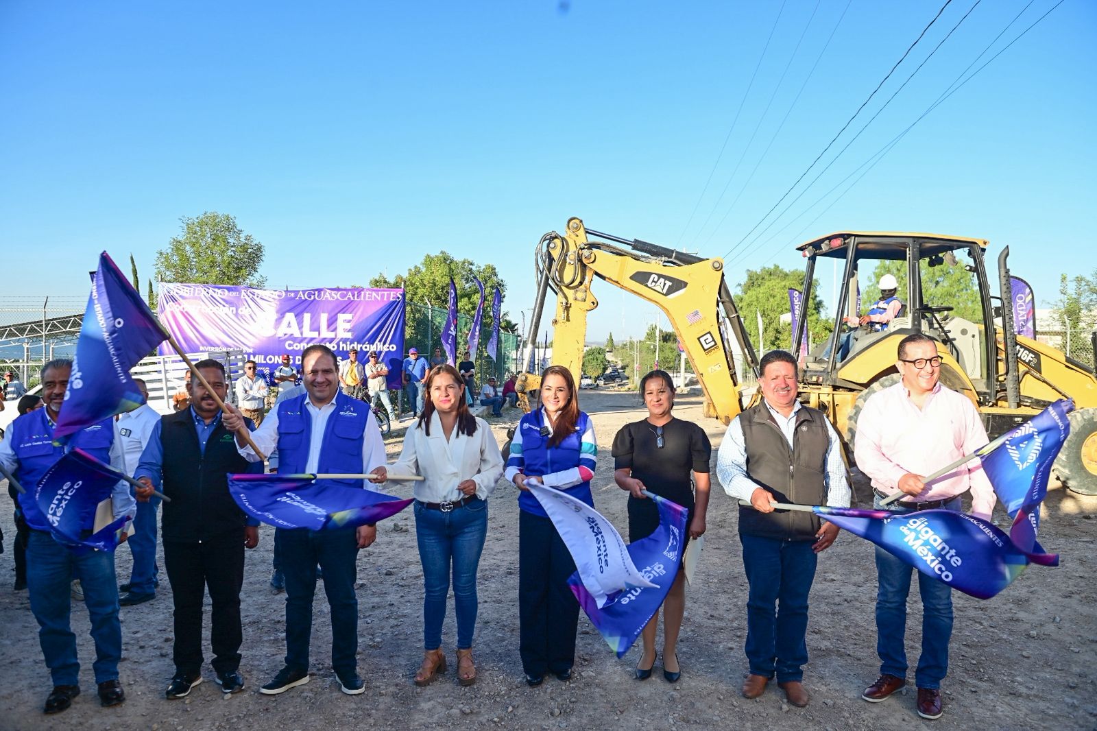 Más de 4 mil habitantes beneficiados con obra de pavimentación en Villa Juárez