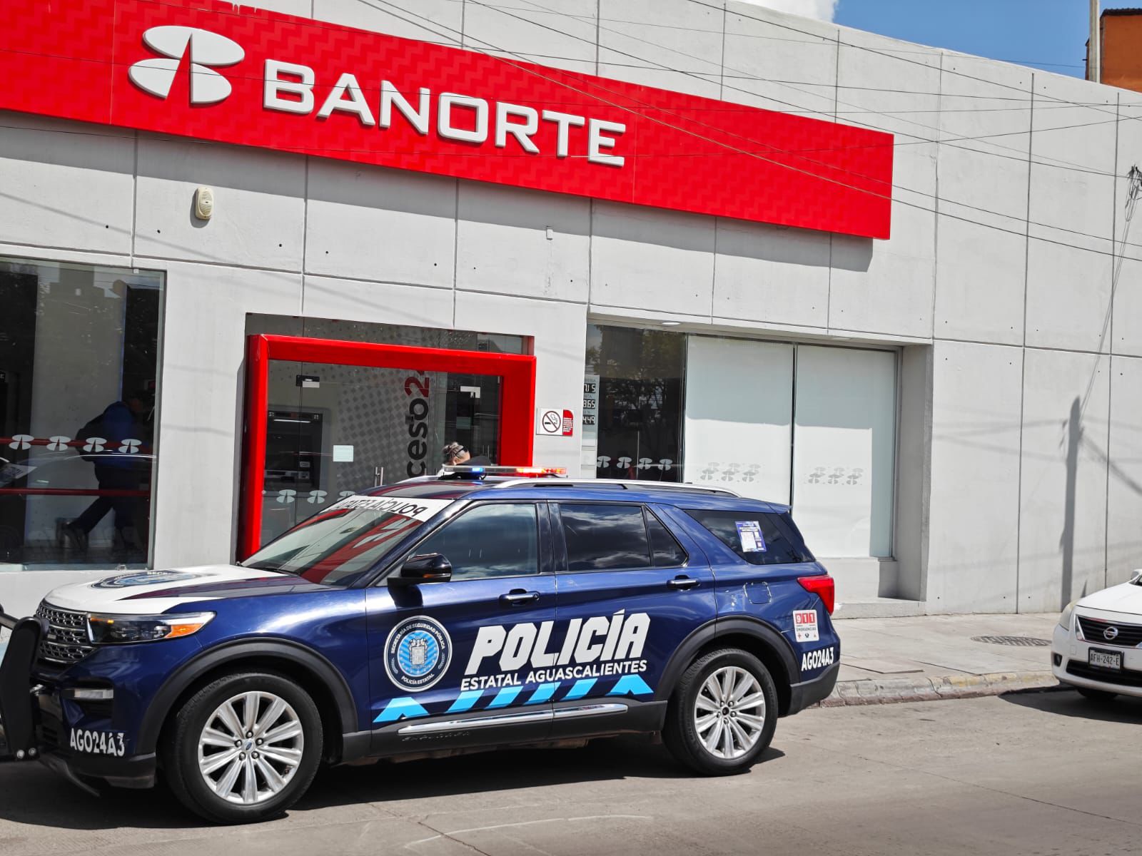Ofrece policía estatal acompañamiento en traslado de valores