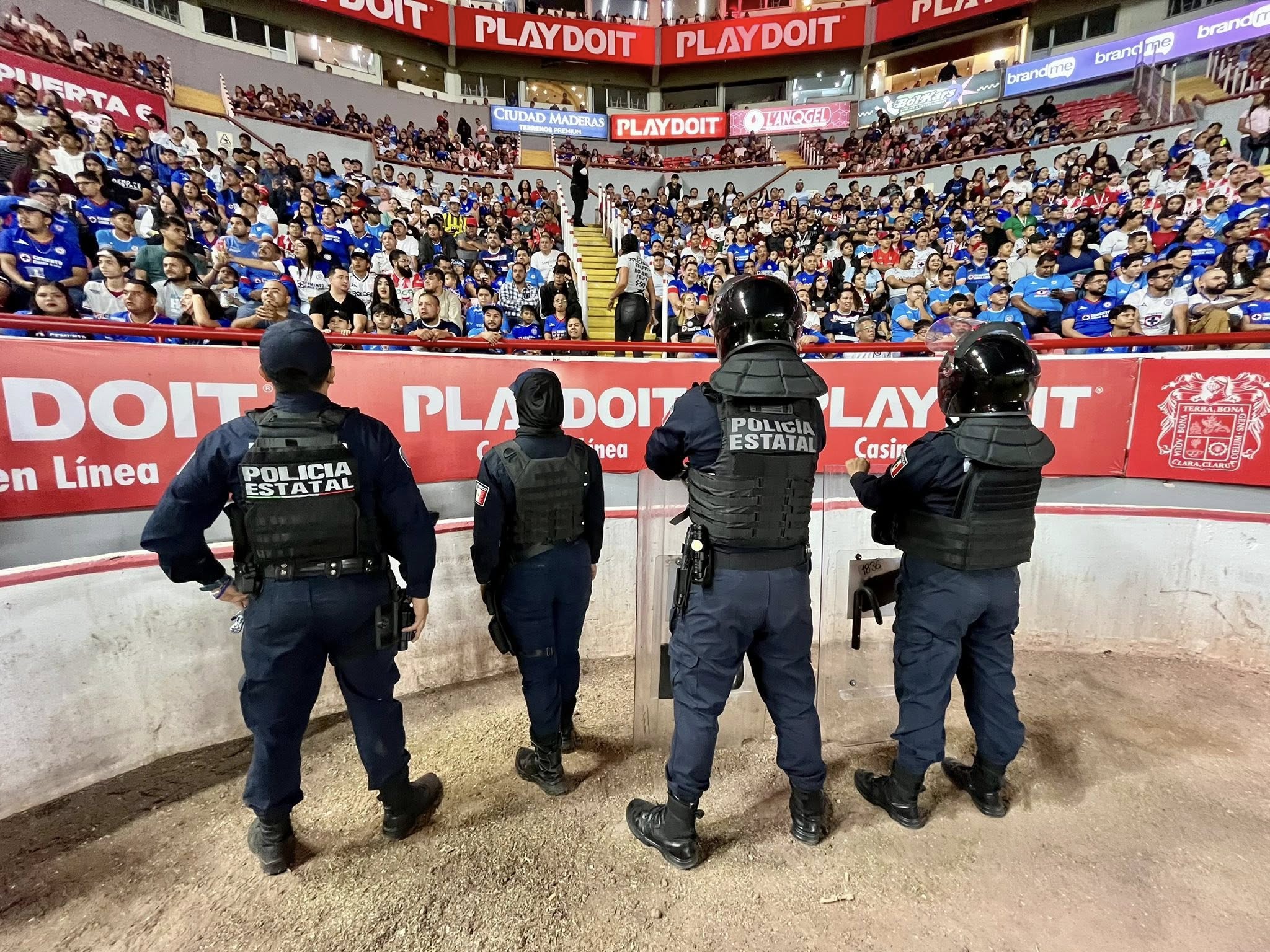 Sin incidentes durante el encuentro deportivo entre Necaxa y Cruz Azul