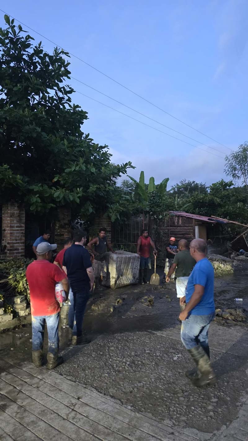 Viviendas afectadas y carreteras bloqueadas por la tormenta Jerry en la Sierra Norte