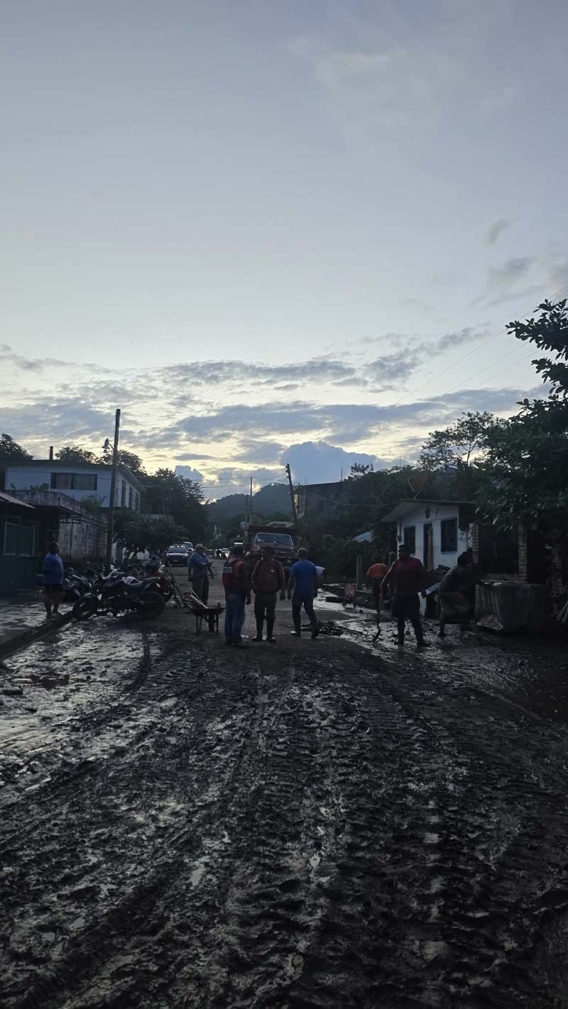 Viviendas afectadas y carreteras bloqueadas por la tormenta Jerry en la Sierra Norte