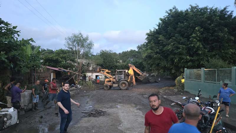 Viviendas afectadas y carreteras bloqueadas por la tormenta Jerry en la Sierra Norte