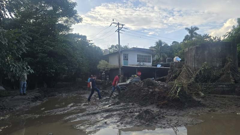 Viviendas afectadas y carreteras bloqueadas por la tormenta Jerry en la Sierra Norte