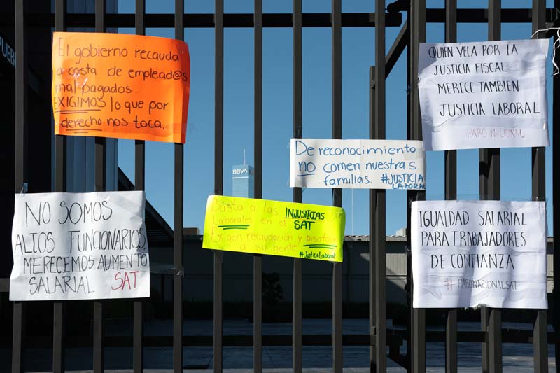 SAT Angelópolis bajo bloqueo de trabajadores por ajuste salarial
