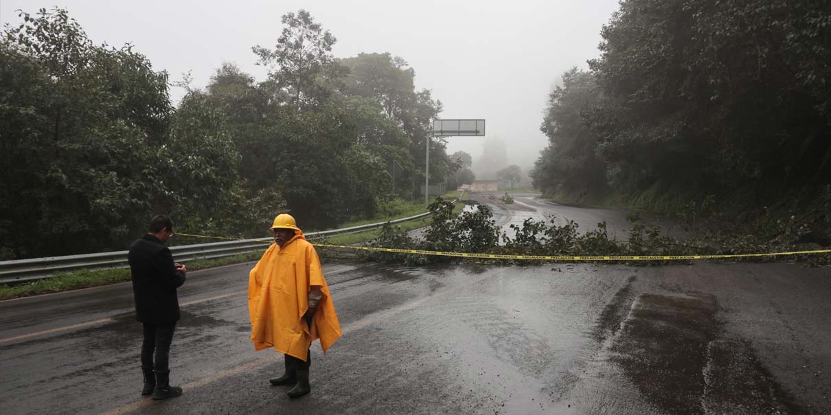 Pantepec, Tlacuilotepec y Tlaxco siguen incomunicados tras lluvias