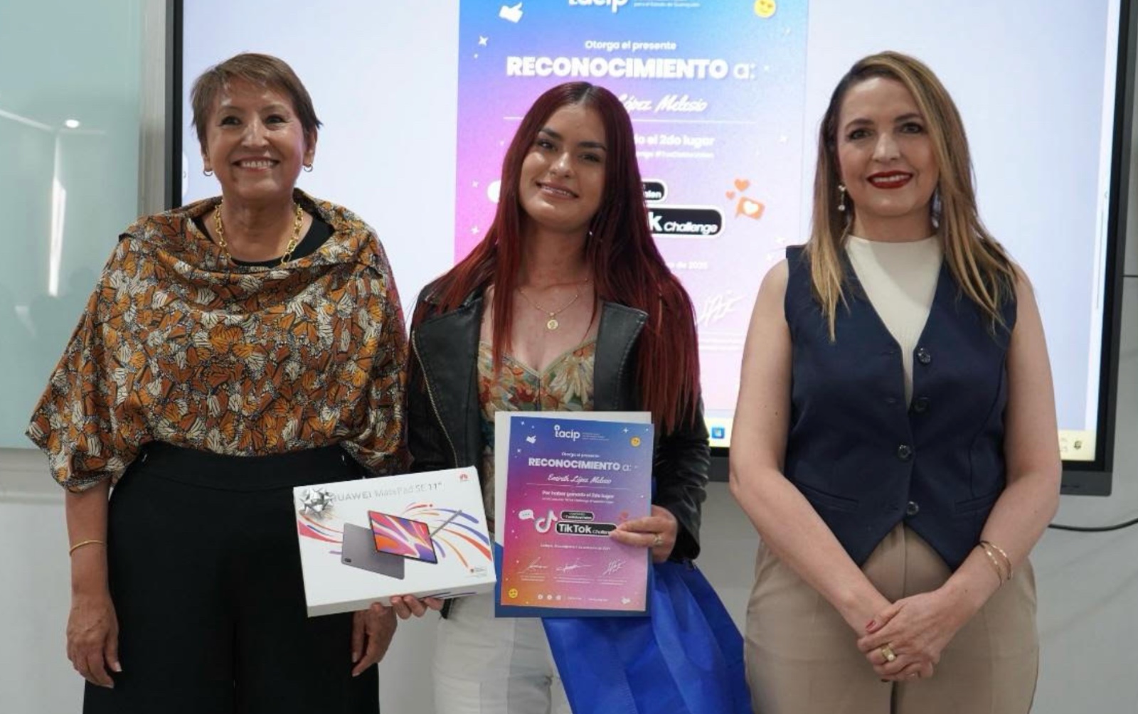 Reconocen a la juventud ganadora del Concurso TikTok Challenge #TusDatosValen