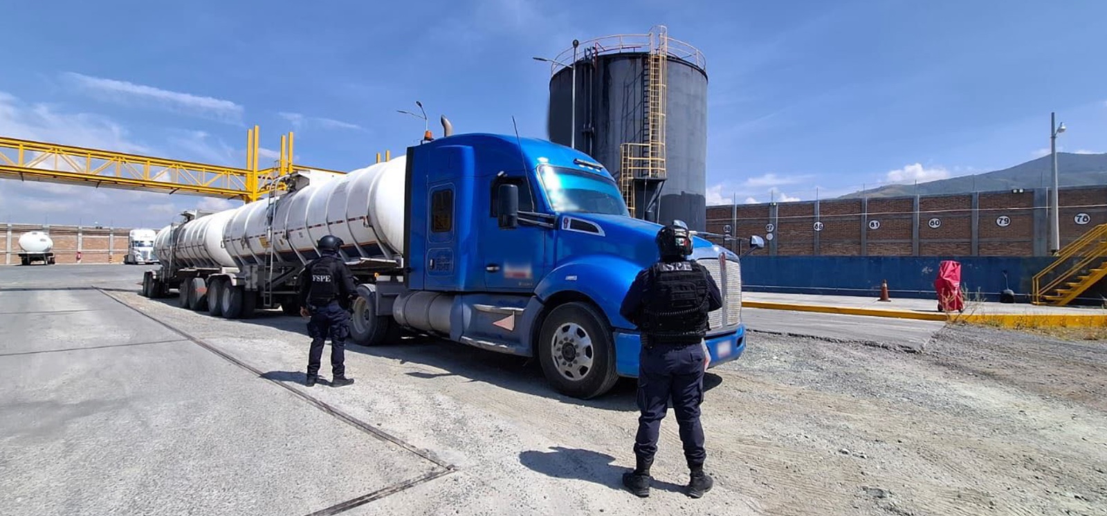 Gobernadora destaca colaboración federal tras decomiso histórico de huachicol en Silao