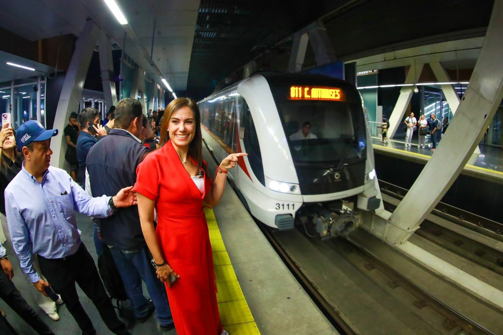 Analizan modelos de Guadalajara y Monterrey para el Metro Elevado León 450