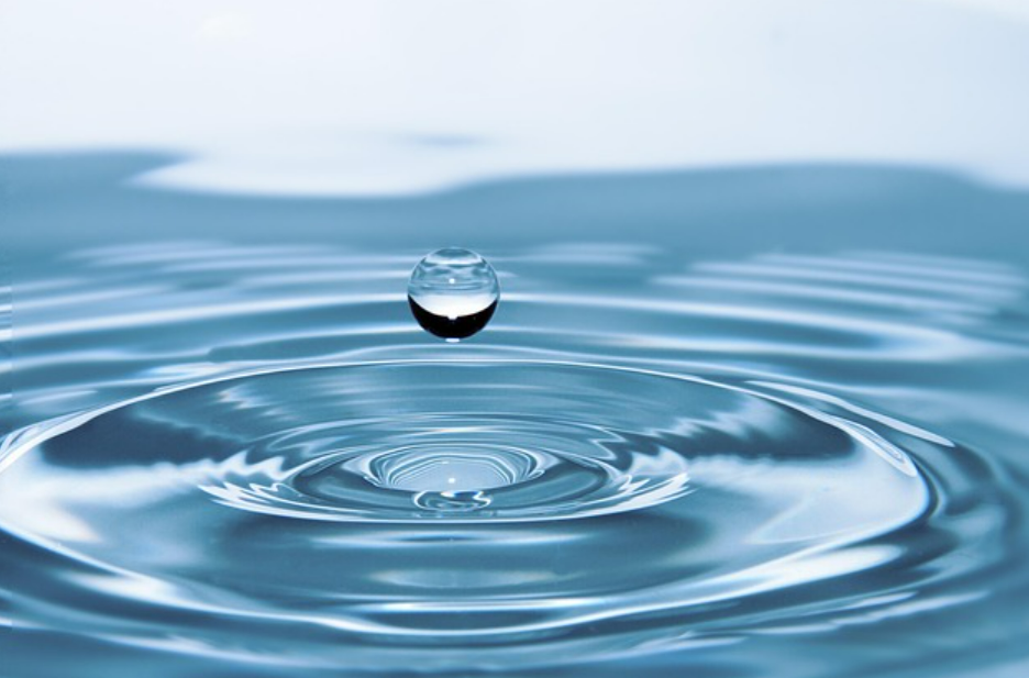 EL ECO BAJO EL AGUA