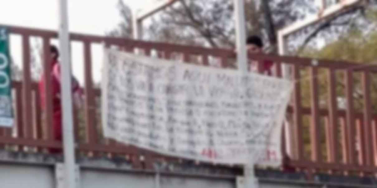 Tehuacán en alerta por aparición de mantas con amenazas firmadas por “FM”