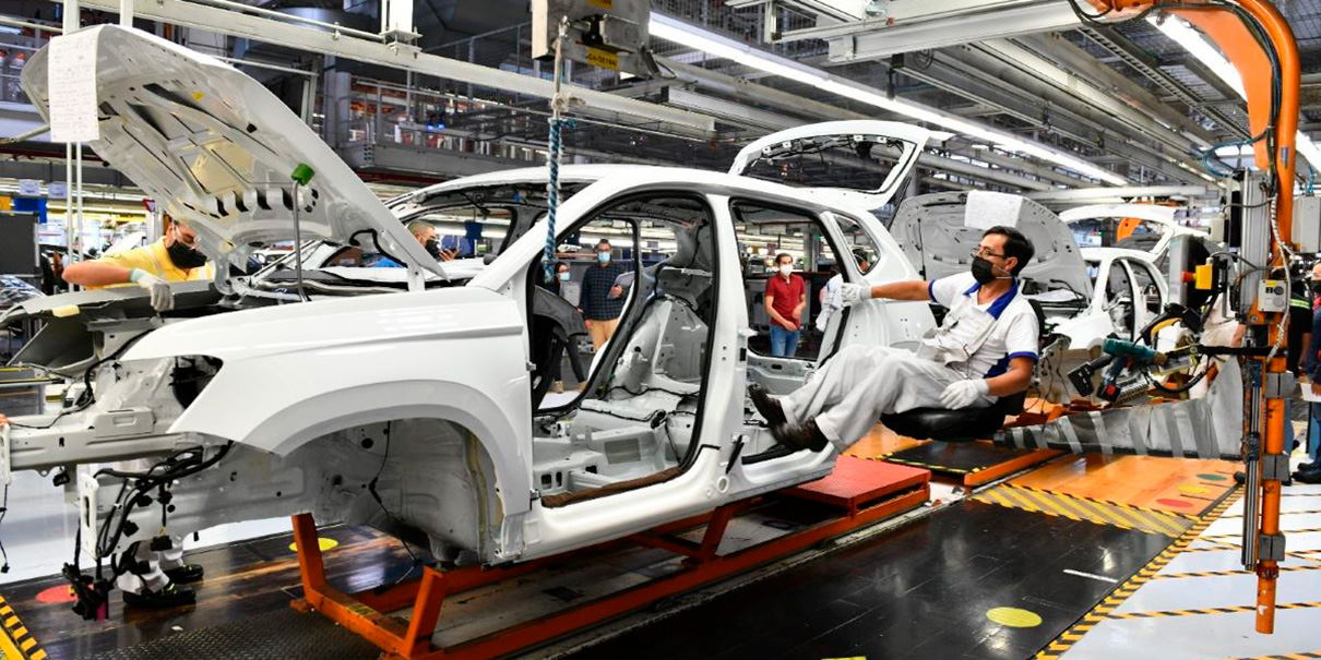 Caen producción y exportaciones en Audi y Volkswagen Puebla, informa Inegi